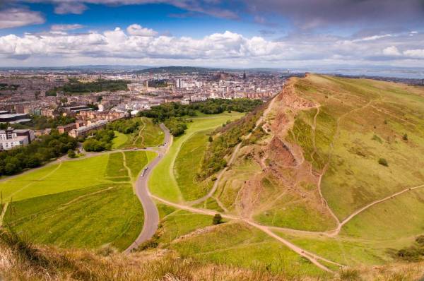 Edinburgh, Arthur’s Seat and the Legend of the Sleeping Dragon